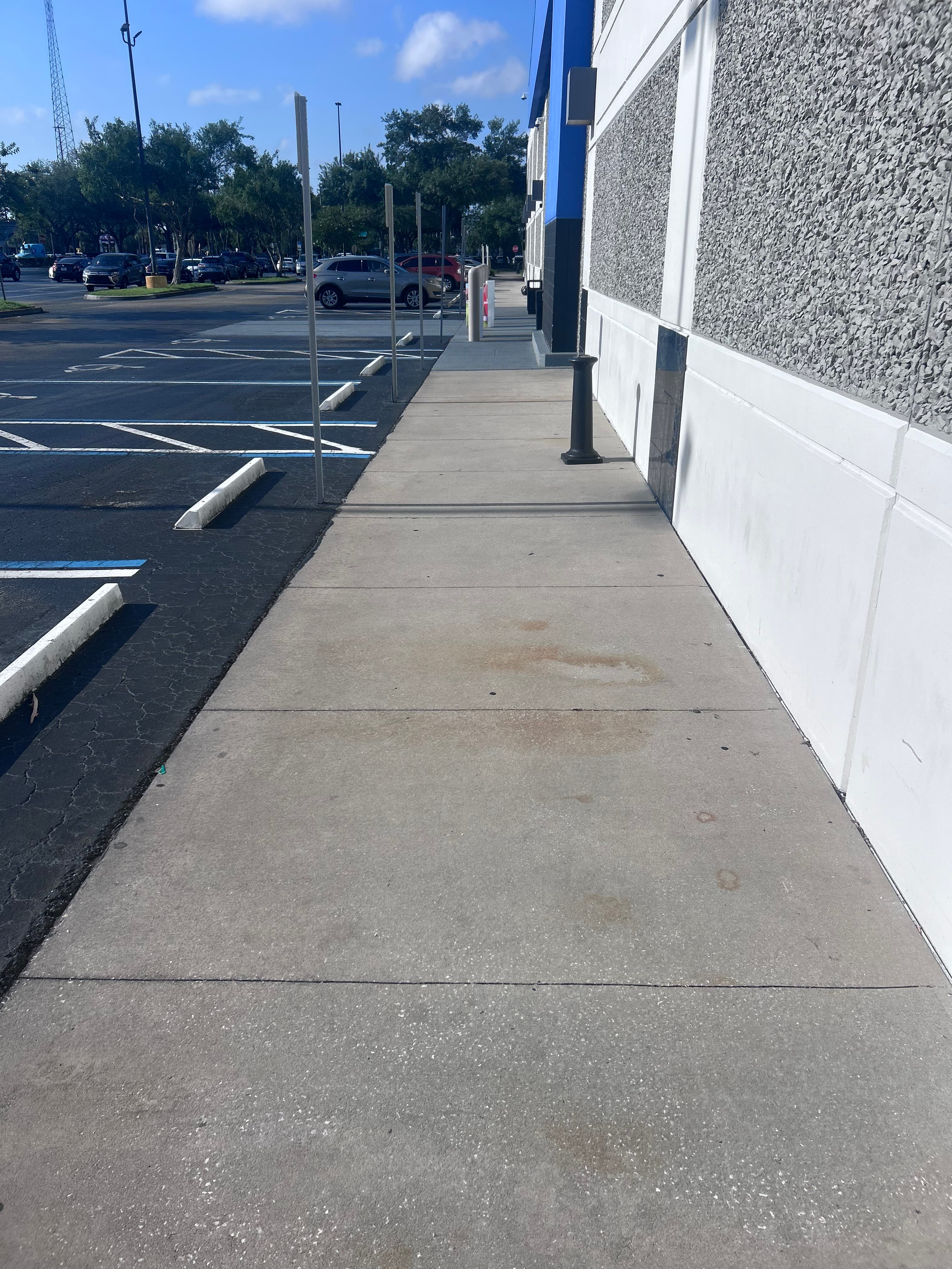 Property cleanup work Central Florida